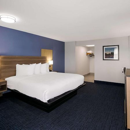 Surestay Plus By Best Western Pigeon Forge Exterior photo